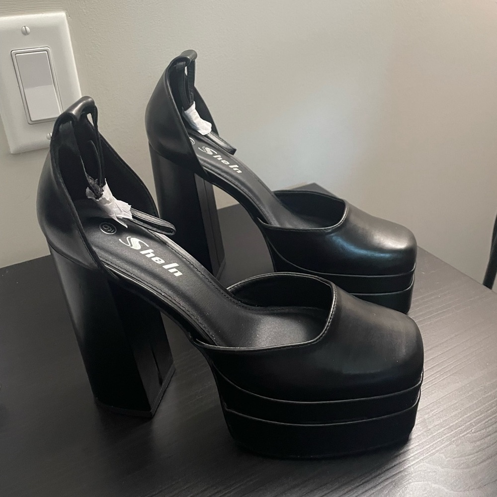 Sexy platform heels